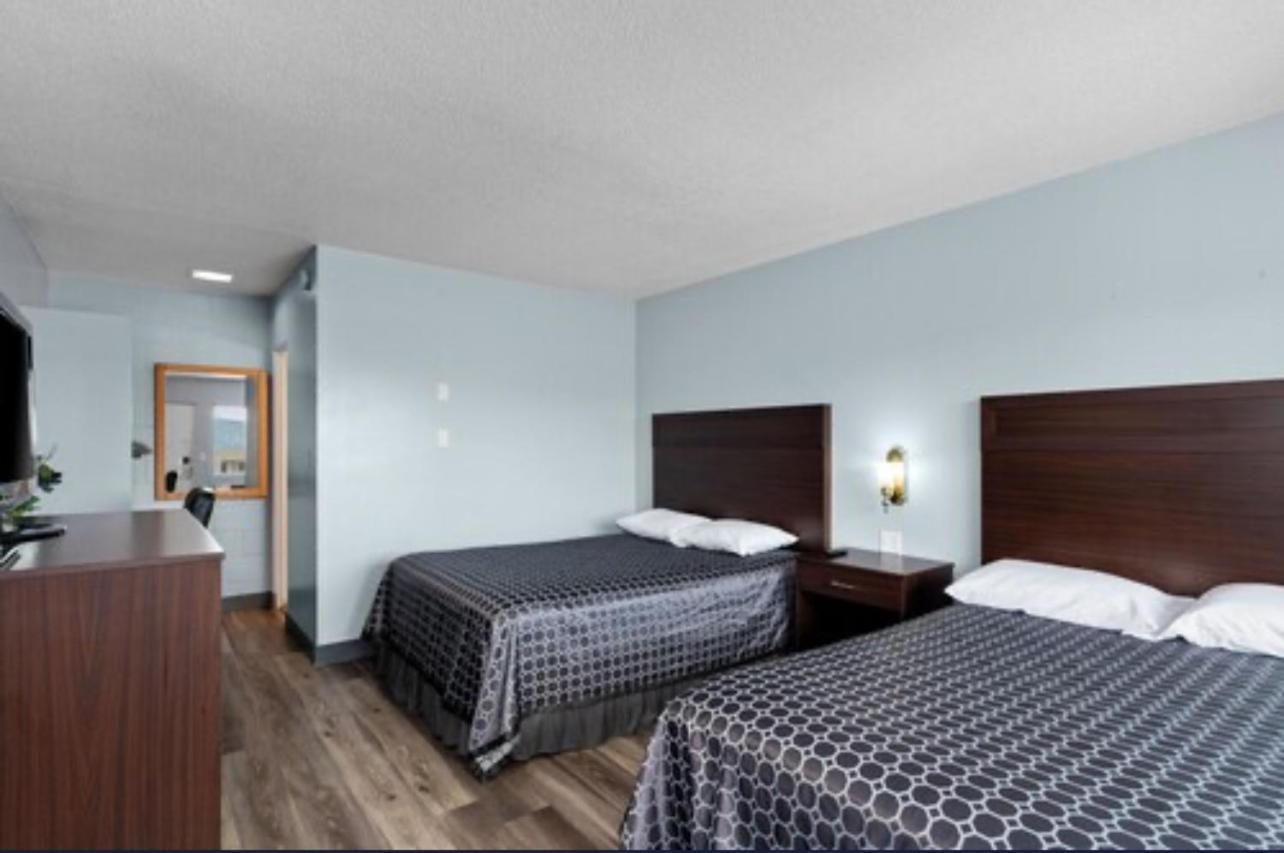 Holiday Lodge Wenatchee Exterior foto